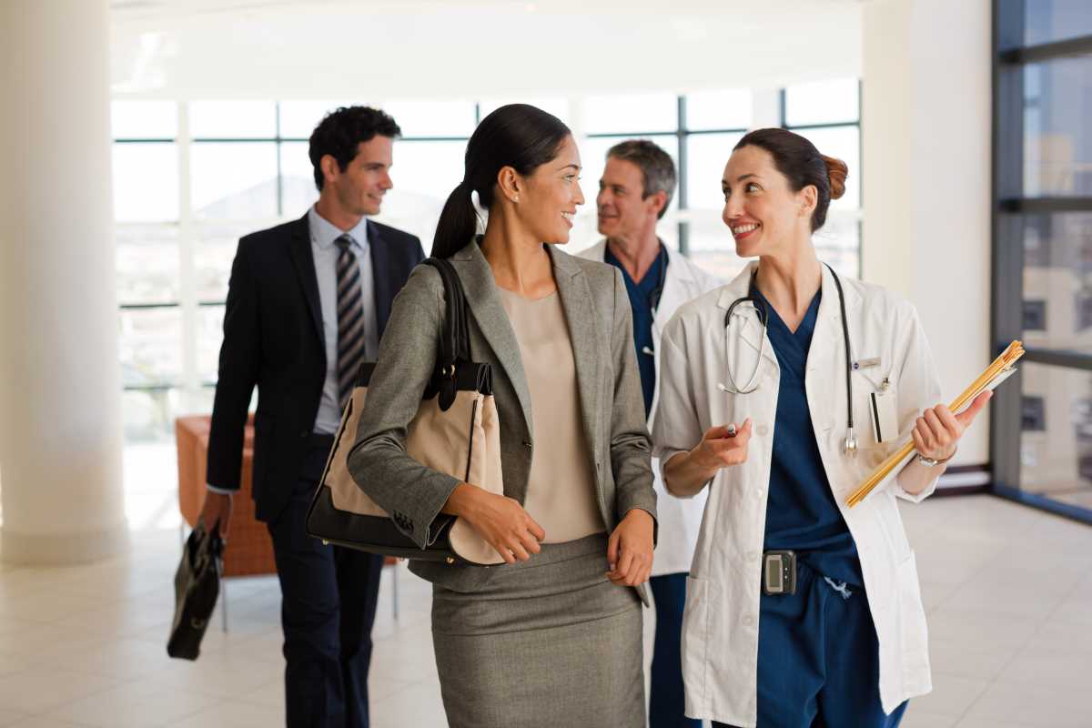 The Best Networking Tactics for Breaking Into Healthcare Administration